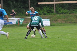 九游官网入口活动-主教练在战术板上是否需要规划节奏节点，教练在布置战术时讲到了常用的比赛阵型